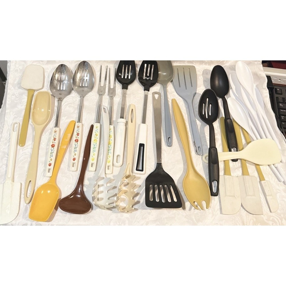 various Lit If 30 vintage Serving Utensils kitchen spoons, spatulas, servers